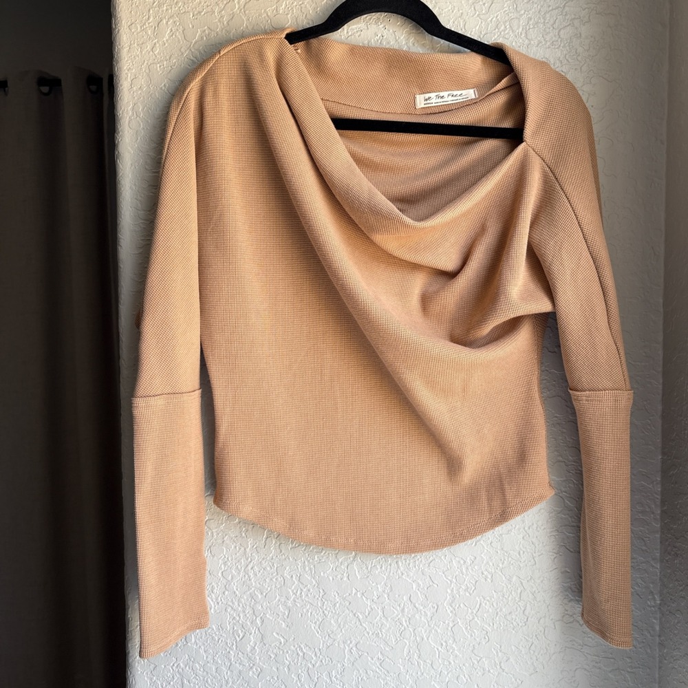 Free People Women M Fuji Thermal Top Waffle Knit Tan Draped Dolman Thumbhole